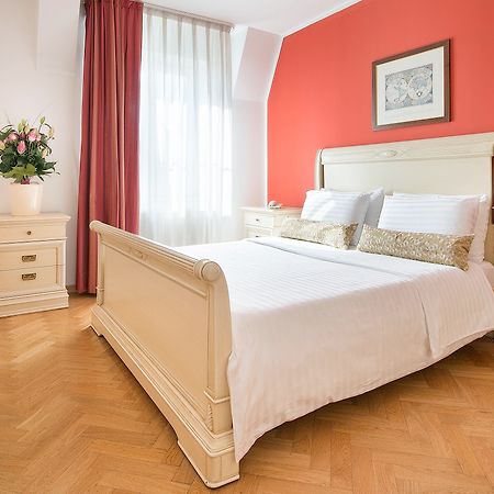 Hotel Suite Home Πράγα Εξωτερικό φωτογραφία