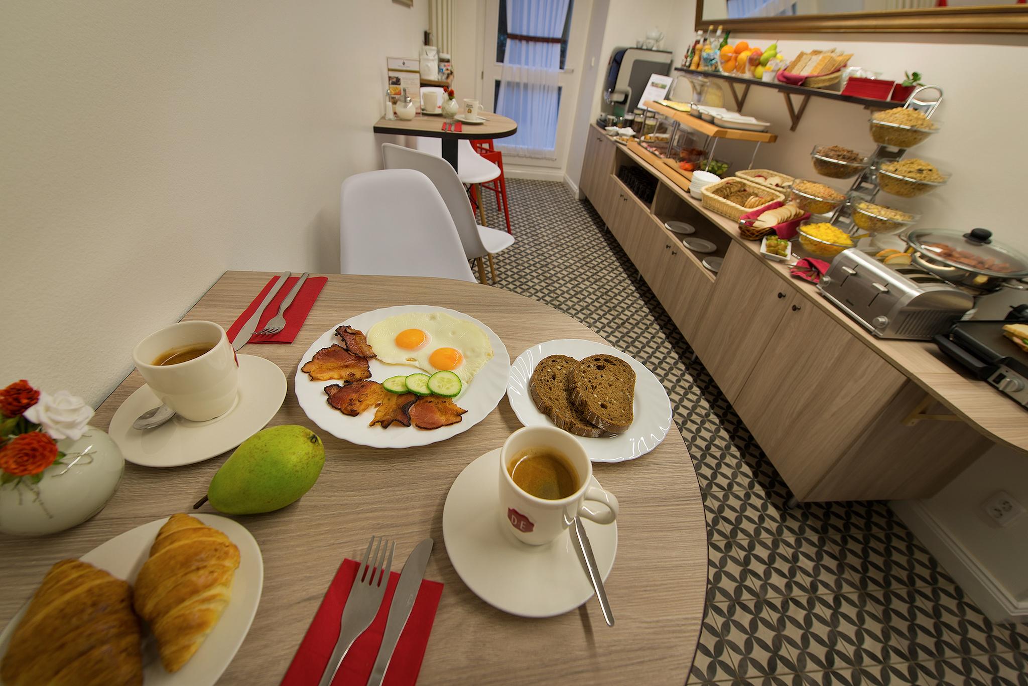 Hotel Suite Home Πράγα Εξωτερικό φωτογραφία