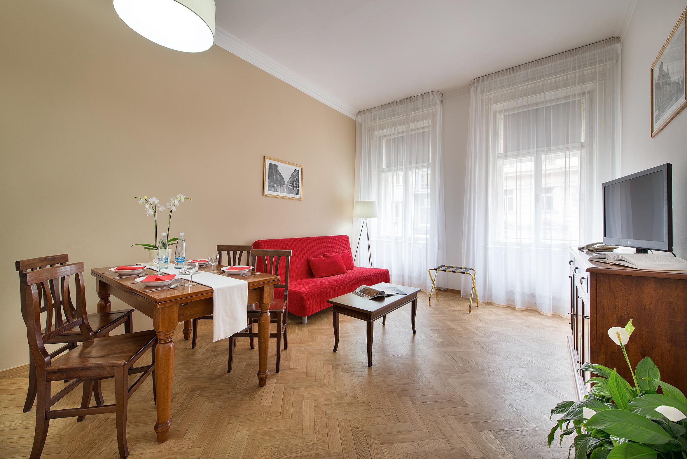 Hotel Suite Home Πράγα Εξωτερικό φωτογραφία