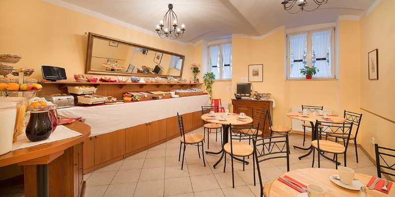 Hotel Suite Home Πράγα Εστιατόριο φωτογραφία