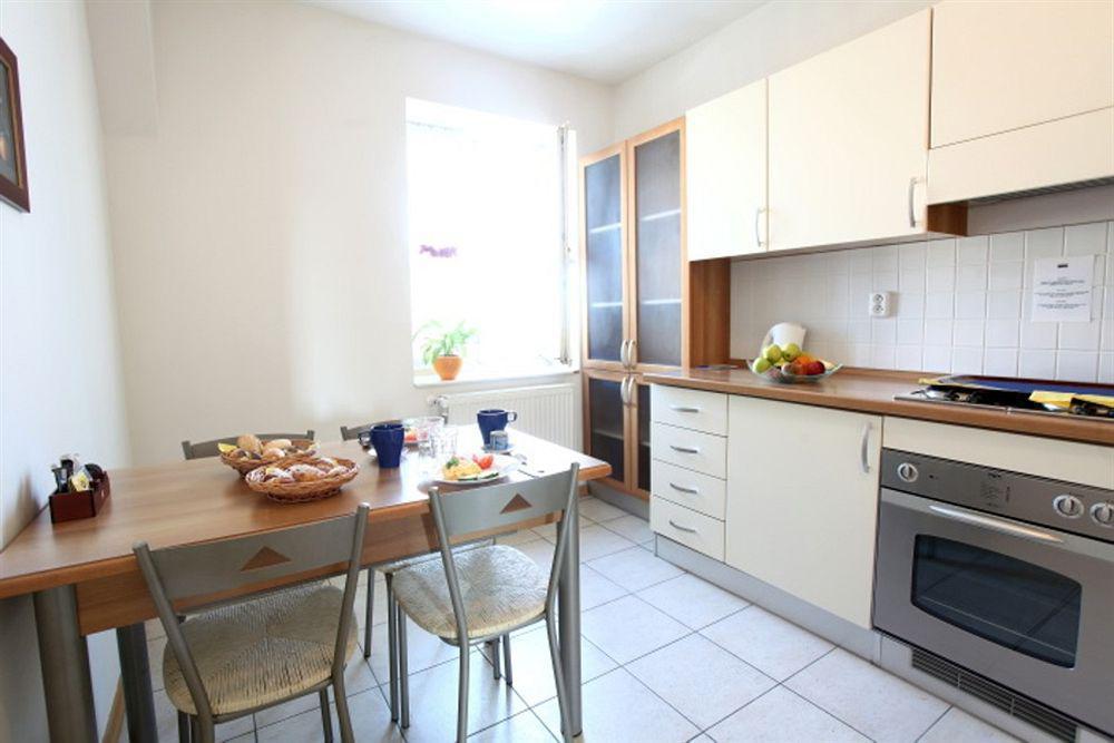 Hotel Suite Home Πράγα Εξωτερικό φωτογραφία